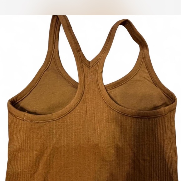 Lululemon Ebb to Street Tank Top size 6 - Picture 3 of 3